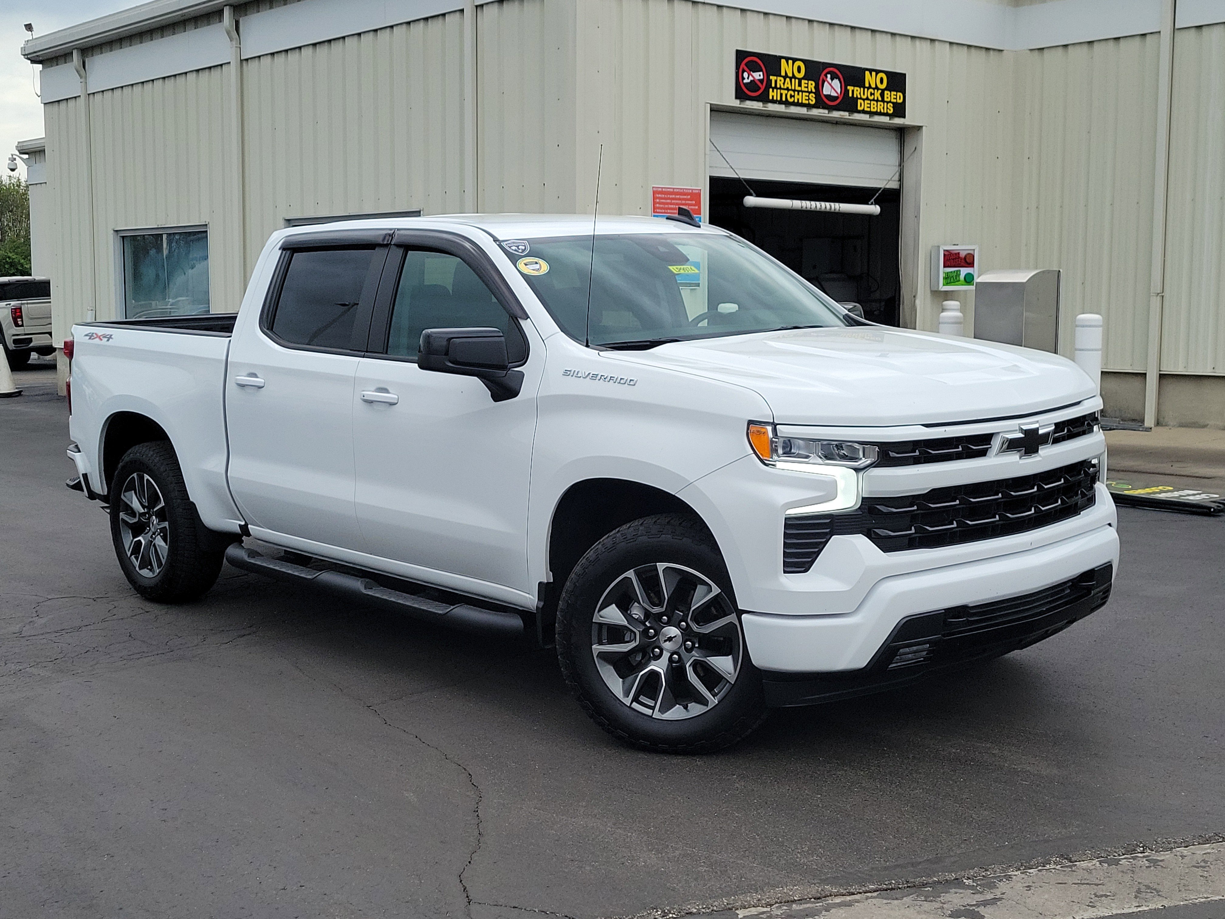 Used 2025 Chevrolet Silverado 1500 RST w/ Convenience Package II AWD/4WD image 31