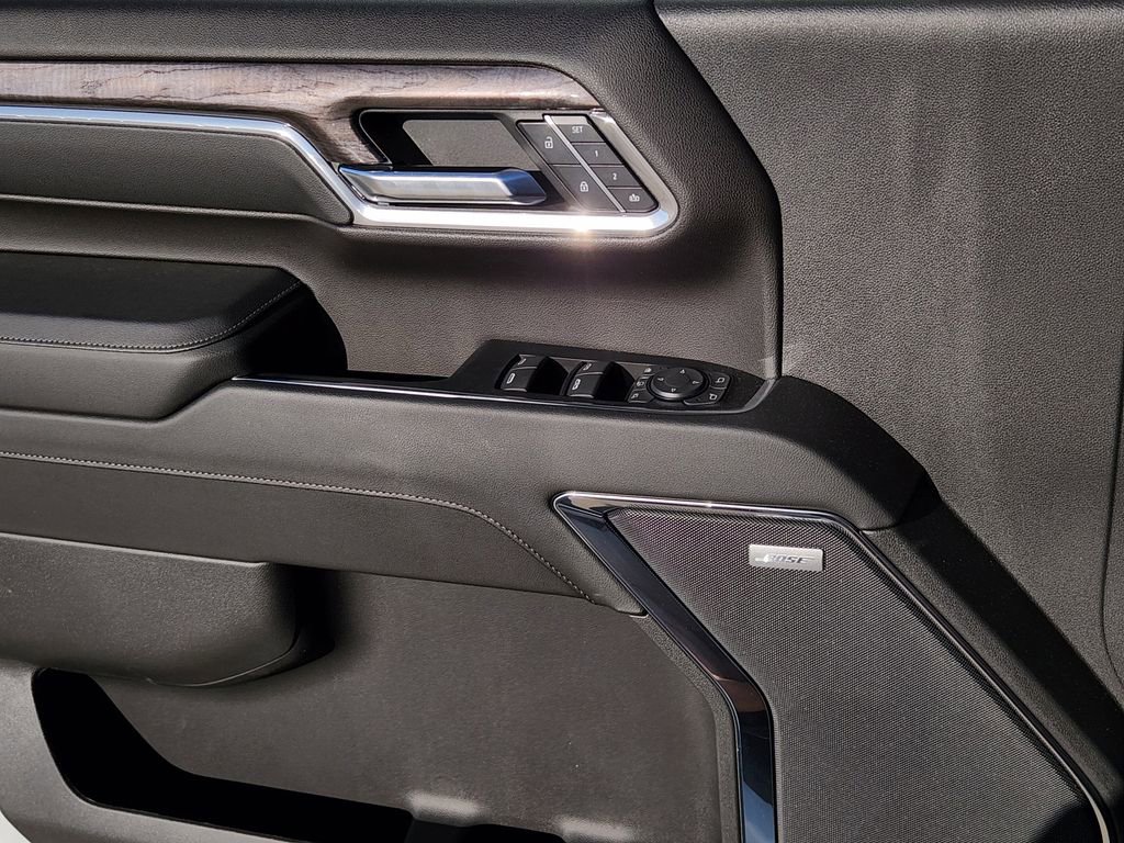 New 2024 Chevrolet Silverado 2500 LTZ w/ LTZ Convenience Package image 17