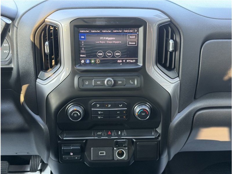 Used 2019 Chevrolet Silverado 1500 Custom w/ Custom Max Trailering Package AWD/4WD image 38