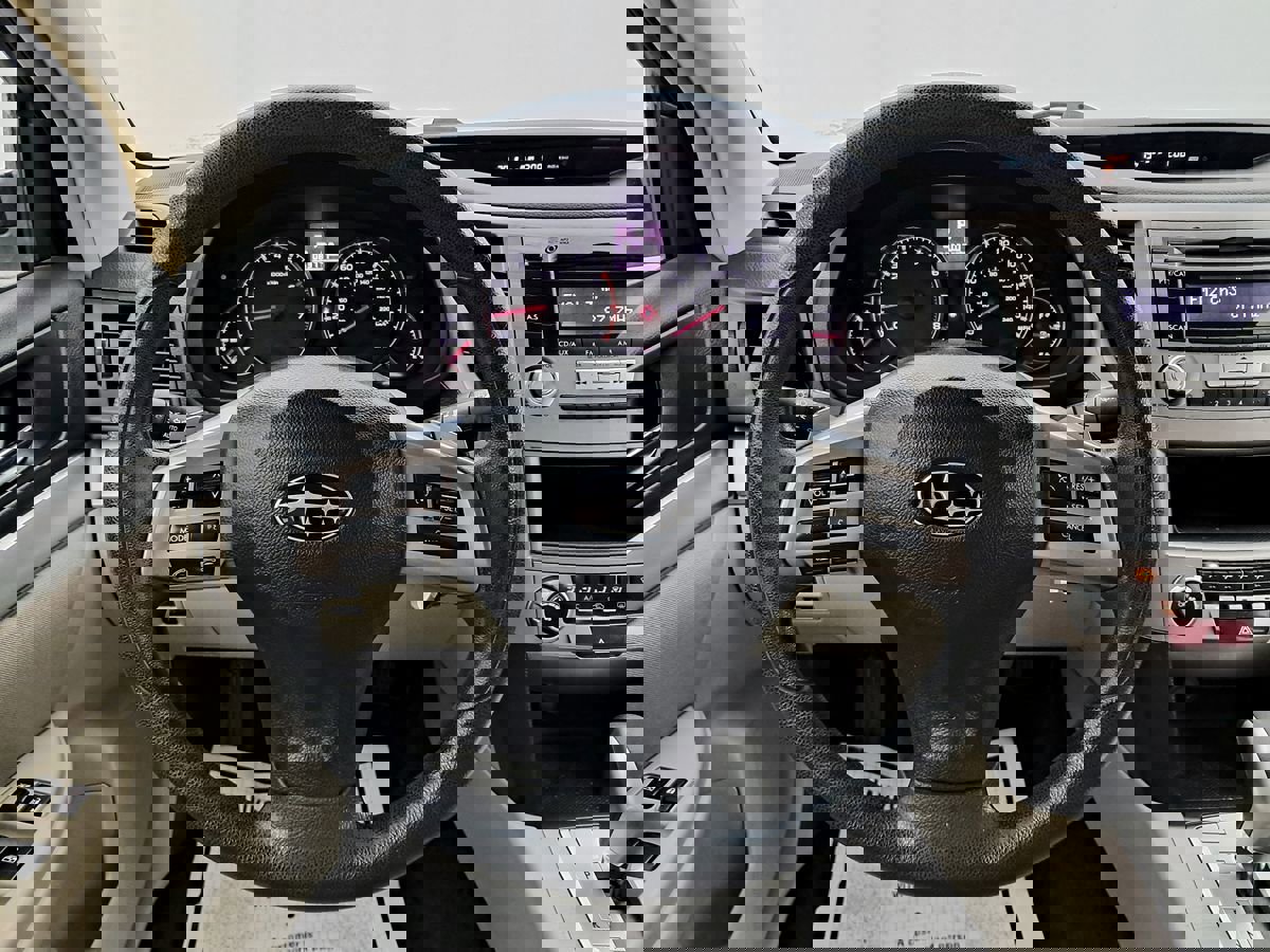 Used 2014 Subaru Legacy 2.5i image 8