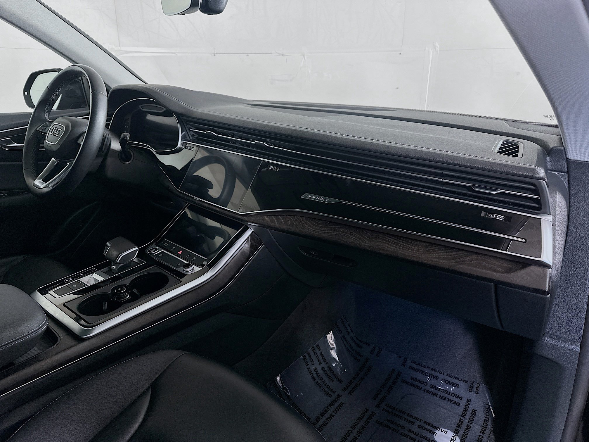 Certified 2023 Audi Q8 Premium w/ Convenience Package AWD/4WD image 29