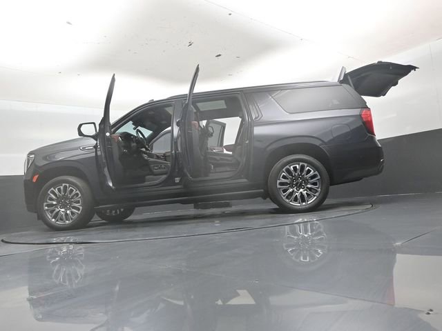 Used 2024 GMC Yukon XL Denali Ultimate AWD/4WD image 55