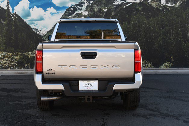 New 2025 Toyota Tacoma TRD Sport image 5