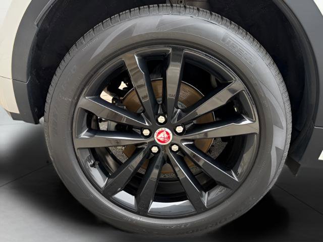 Used 2022 Jaguar E-PACE 300 Sport image 12