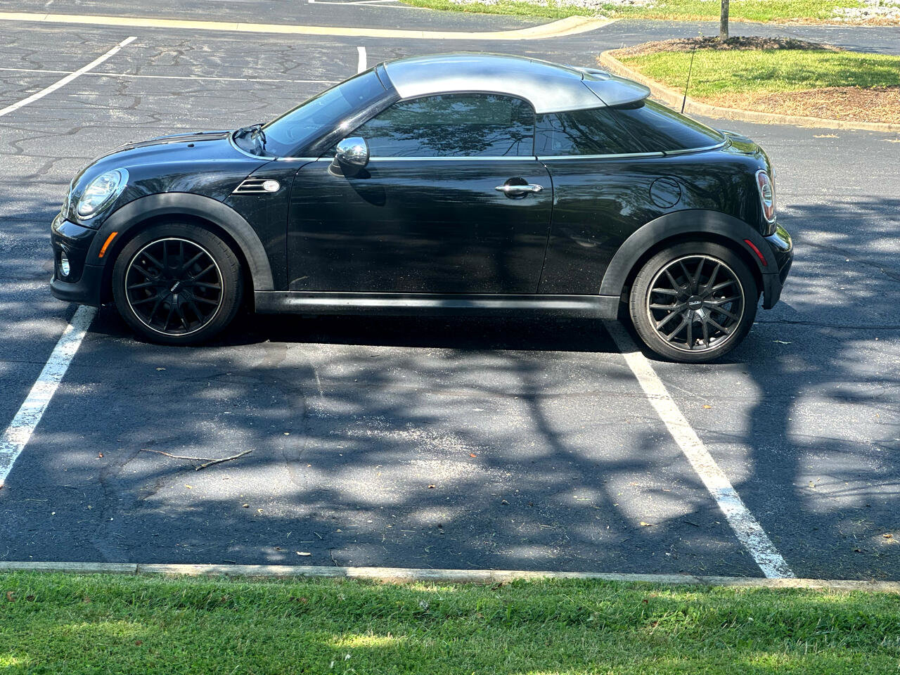 Used 2012 MINI Cooper Coupe image 6