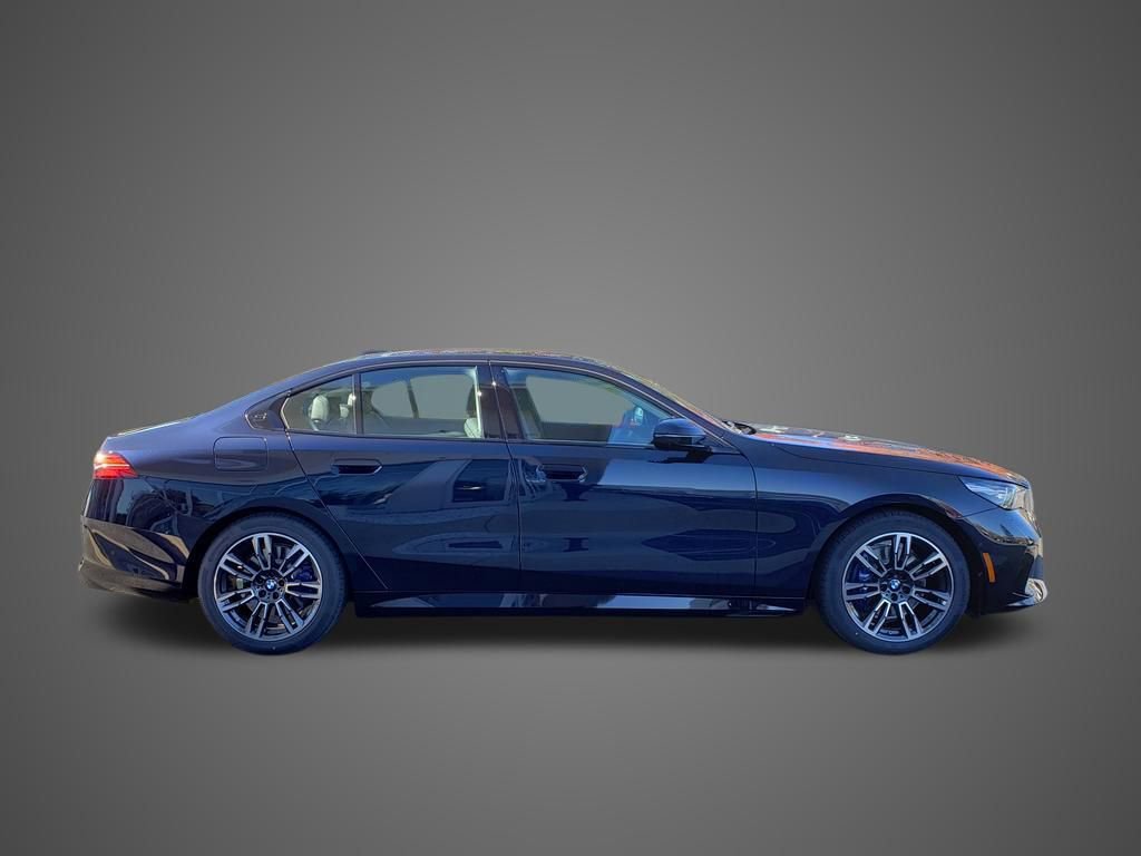 New 2026 BMW 530i xDrive image 4