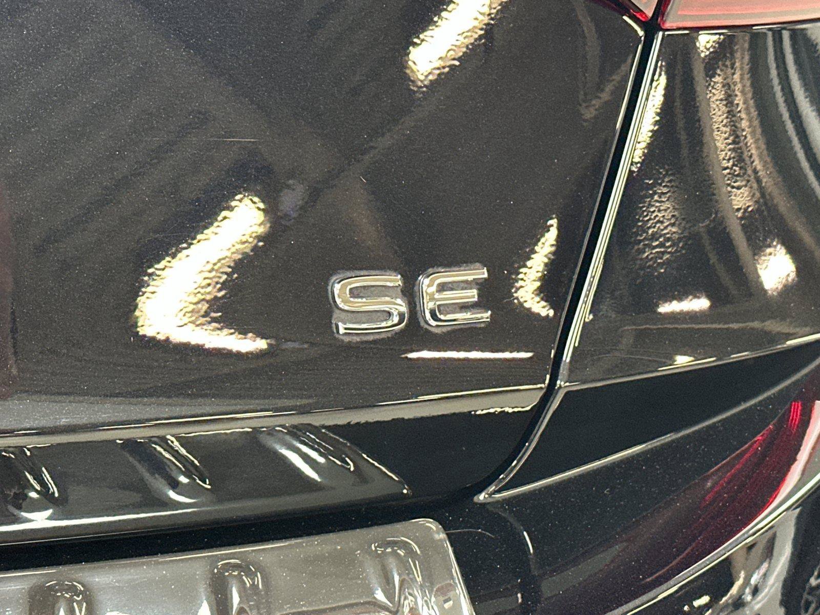 Used 2023 Volkswagen Jetta SE w/ Panoramic Sunroof Package FWD image 24