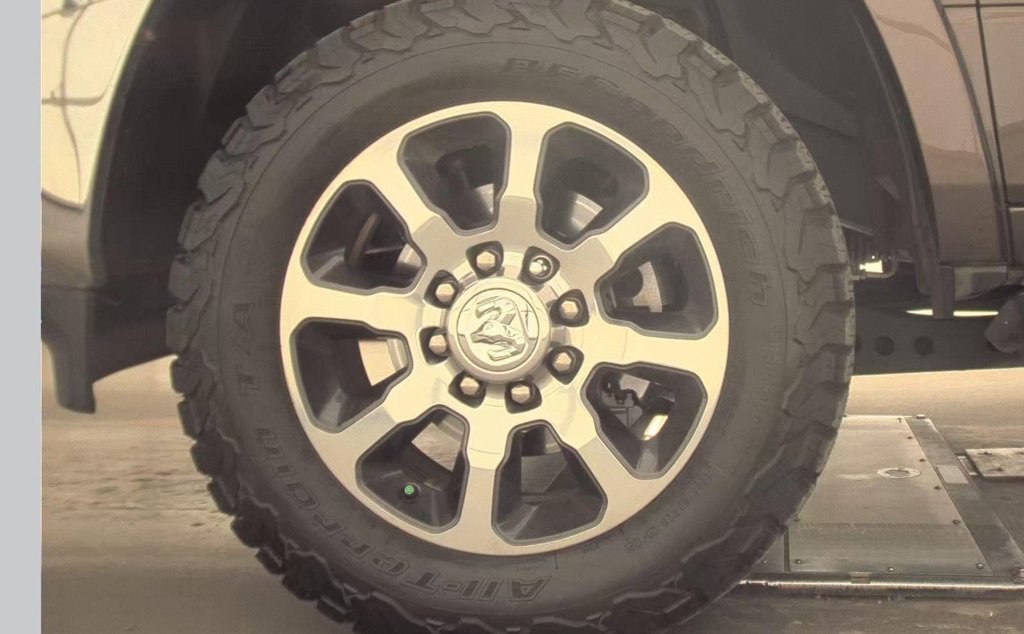 Used 2021 RAM 3500 Limited image 9