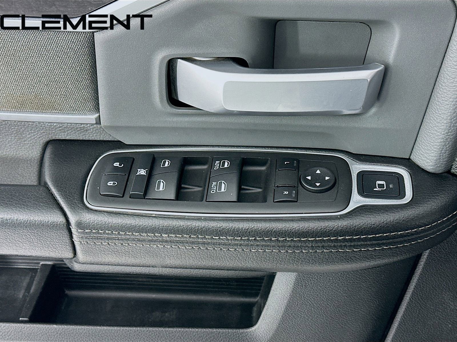 Used 2023 RAM 2500 Big Horn w/ Cold Weather Group image 24