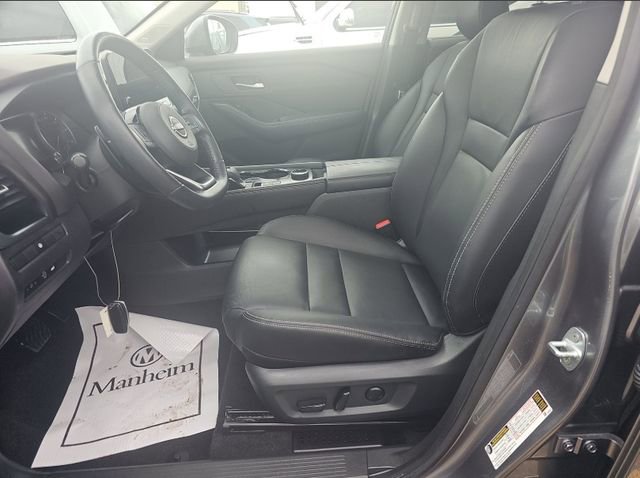 Used 2023 Nissan Rogue SL w/ SL Premium Package image 7