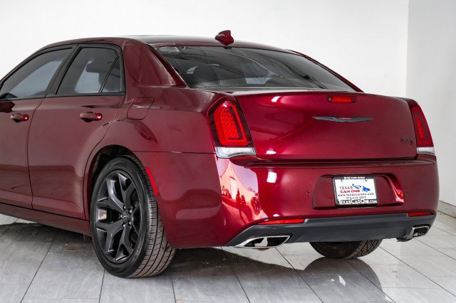 Used 2022 Chrysler 300 S image 64