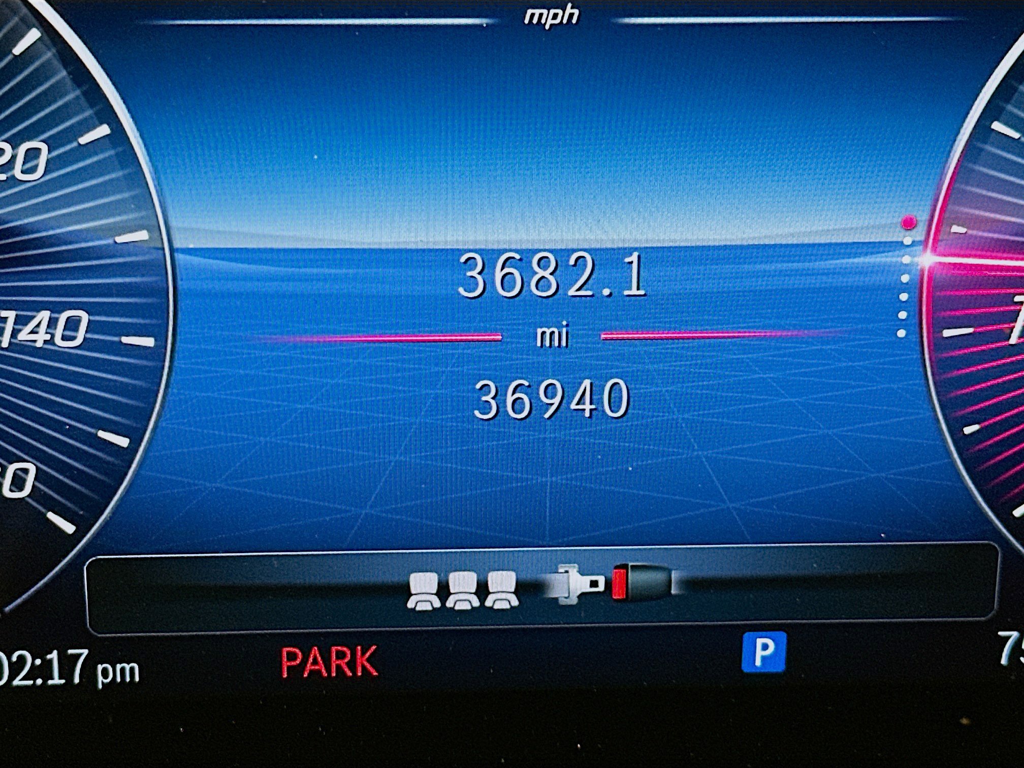 Used 2025 Mercedes-Benz GLB 250 4MATIC image 19