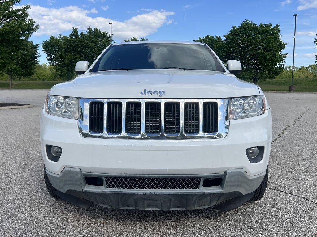 Used 2013 Jeep Grand Cherokee Laredo w/ Laredo E Group AWD/4WD image 8