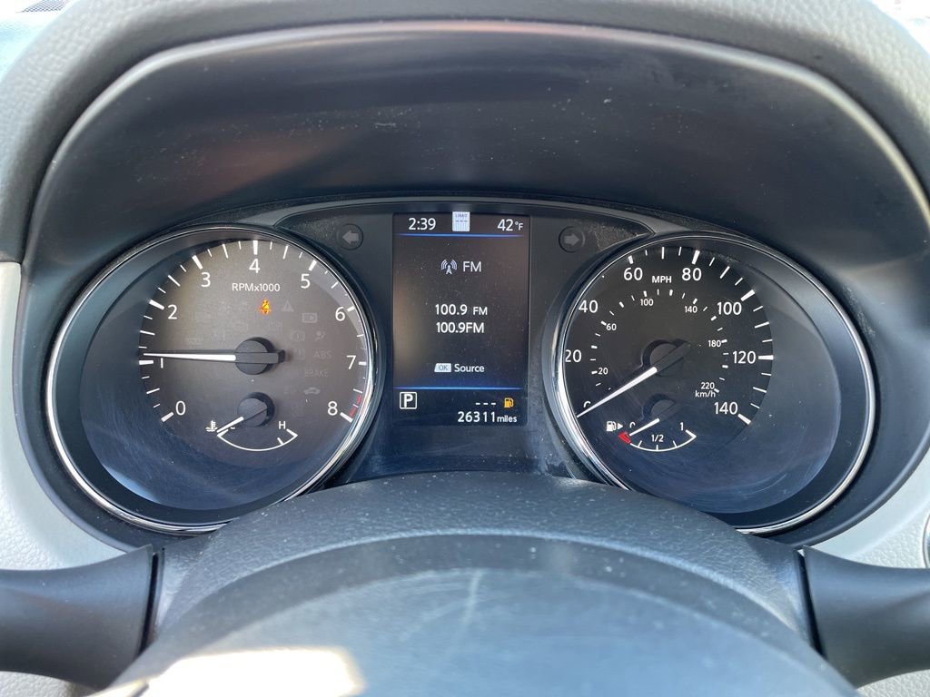 Used 2022 Nissan Rogue Sport SL image 27