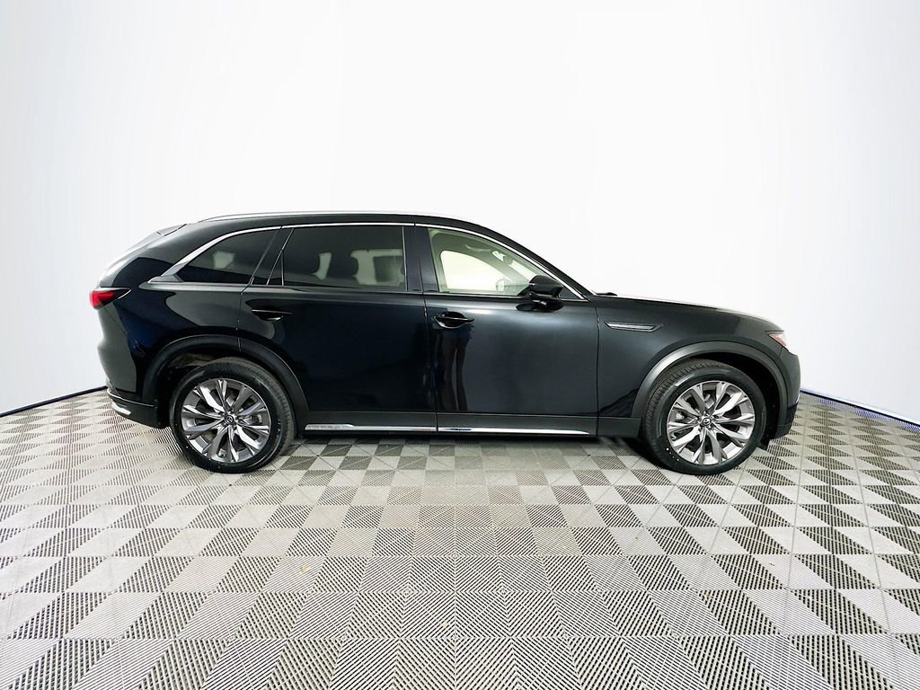 Certified 2024 MAZDA CX-90 3.3 Turbo w/ Premium Plus Pkg AWD/4WD image 11