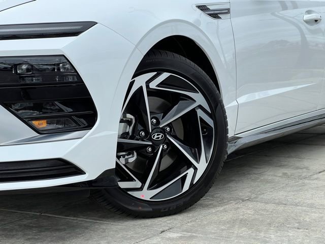 New 2026 Hyundai Sonata SEL image 2