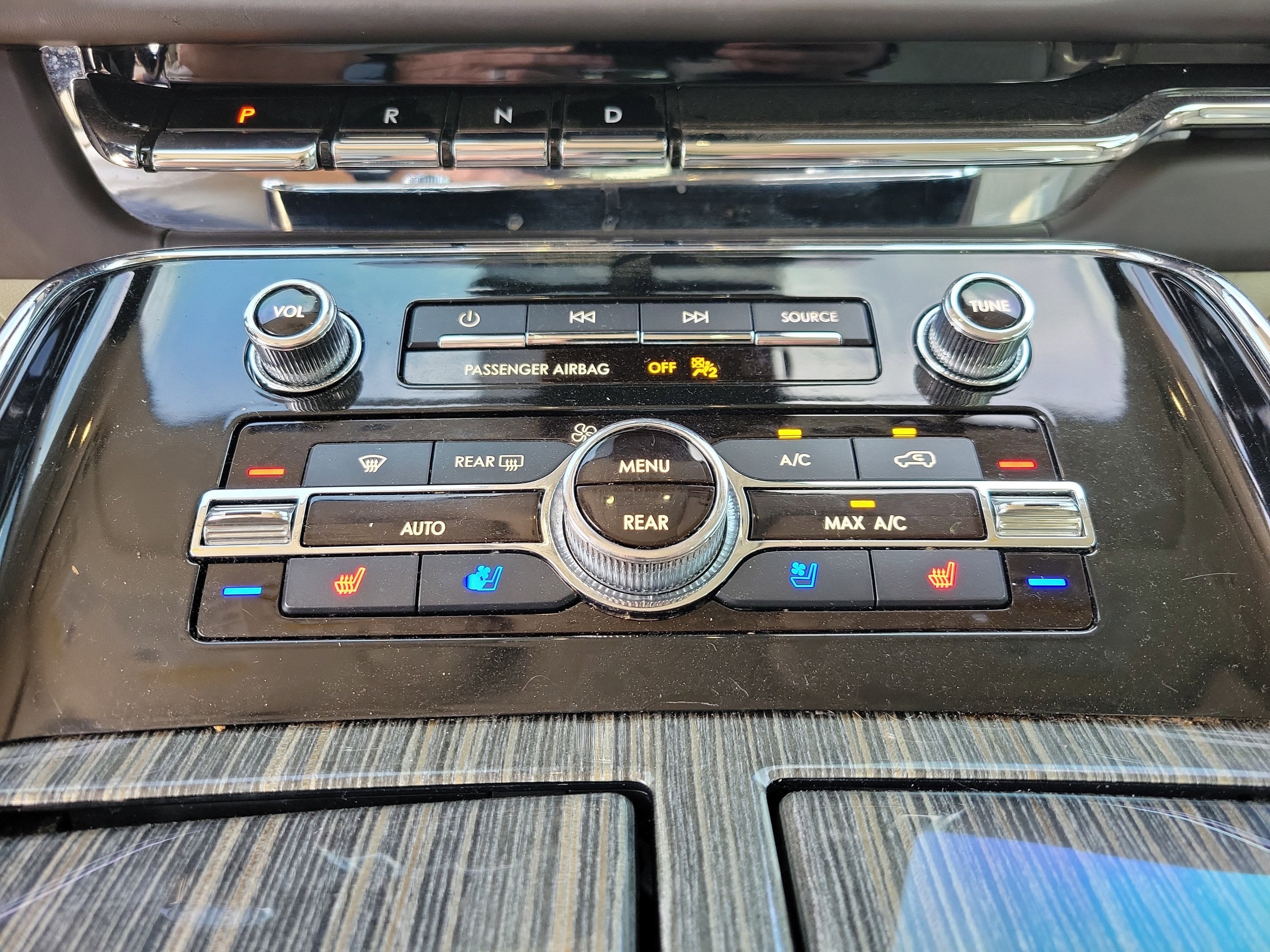 Used 2020 Lincoln Navigator L Black Label image 16