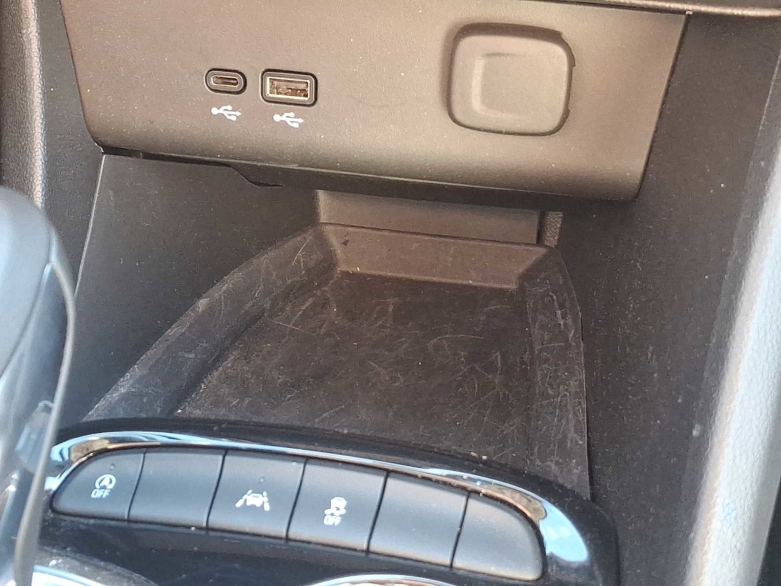 Used 2026 Buick Encore GX Preferred w/ Comfort Package image 23