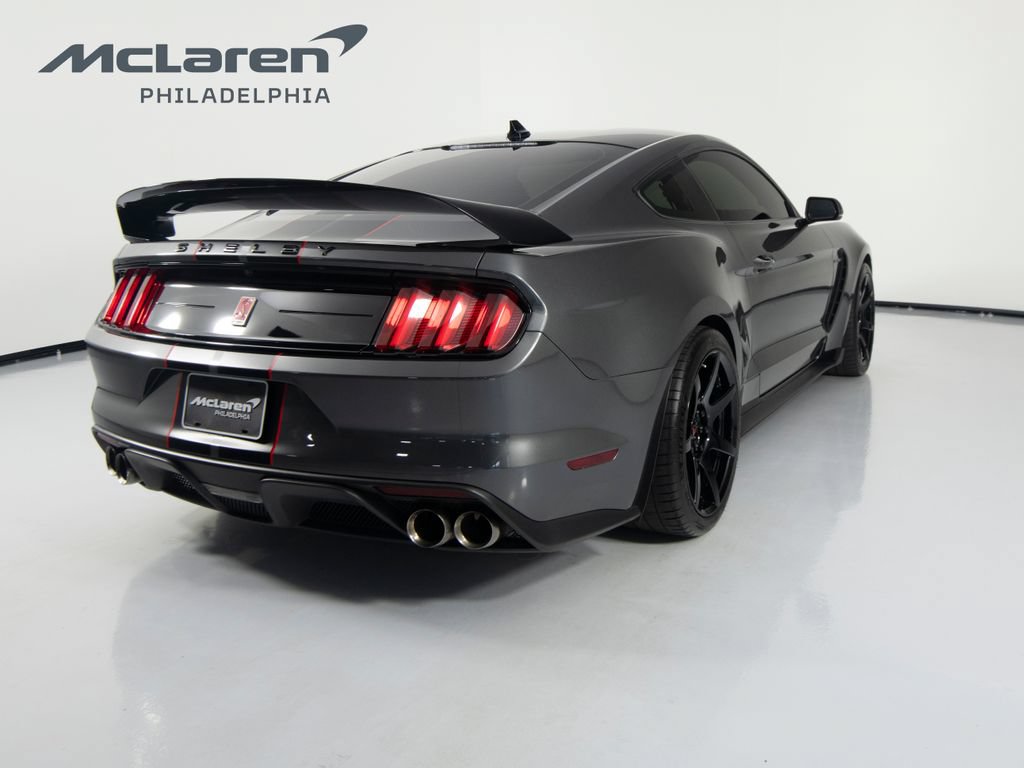 Used 2020 Ford Mustang Shelby GT350R w/ GT350R Equipment Group 920A RWD image 5