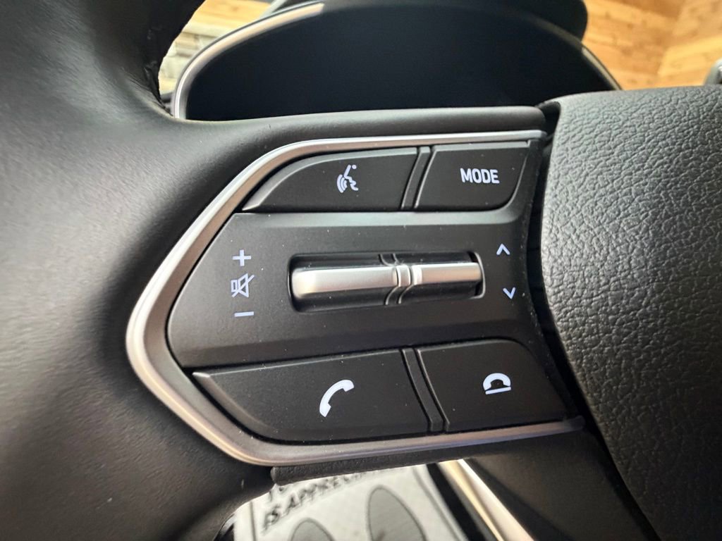 Used 2023 Hyundai Santa Fe SEL image 23