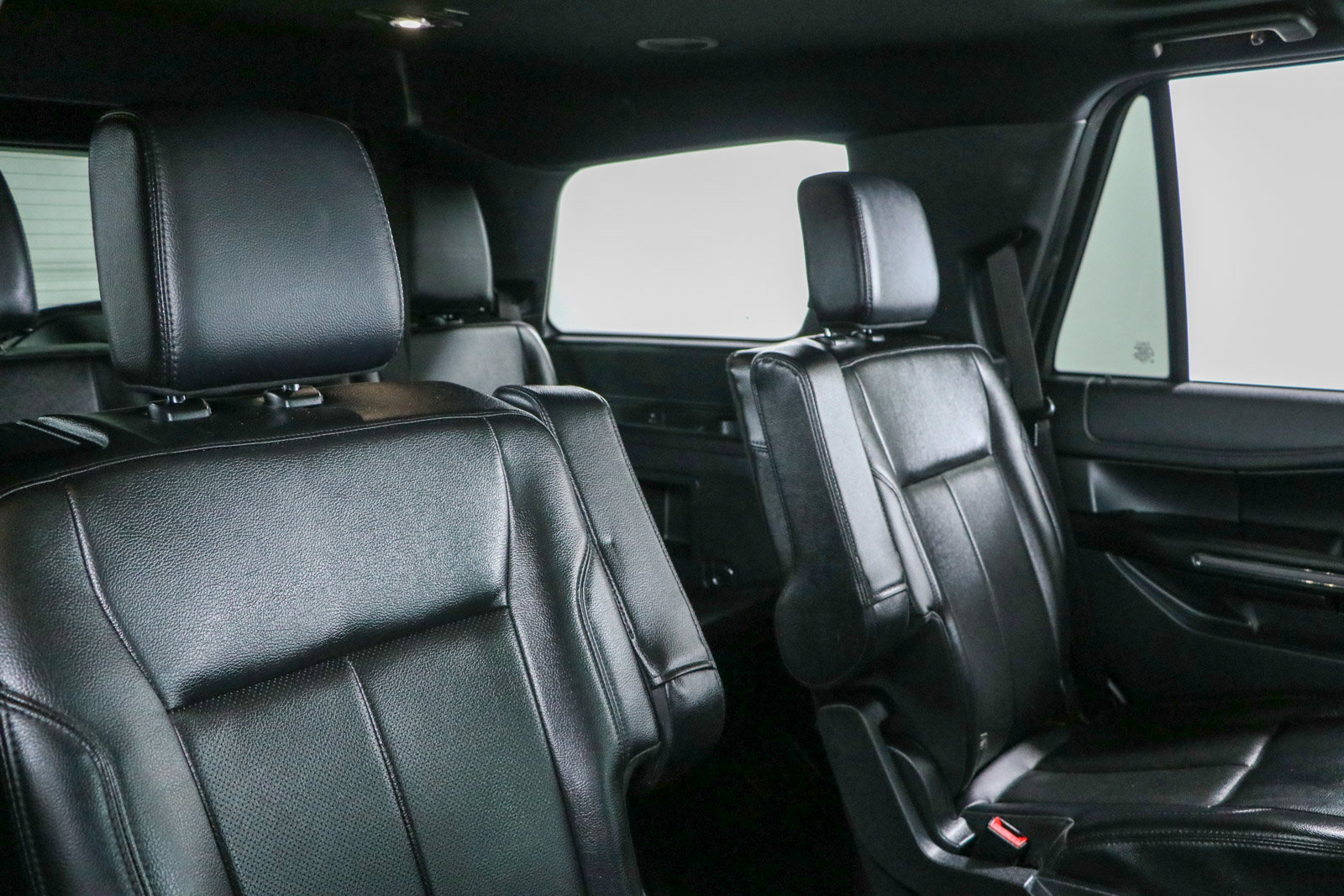 Used 2021 Ford Expedition XLT RWD image 30