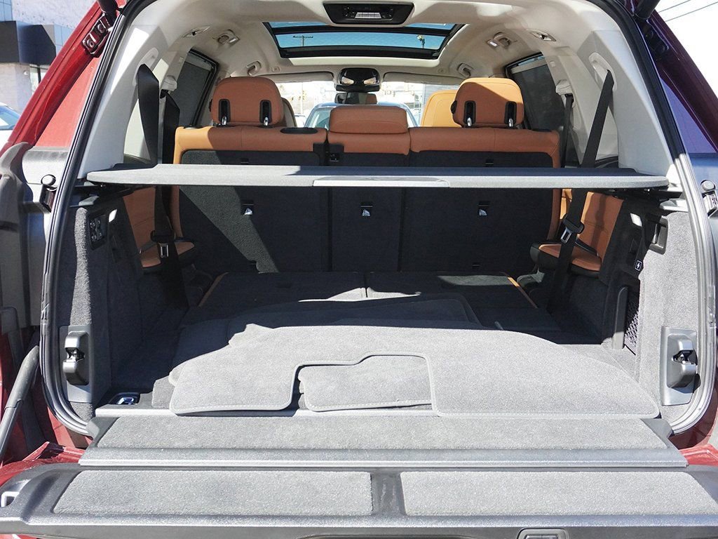 Used 2024 BMW X7 xDrive40i w/ Premium Package image 24