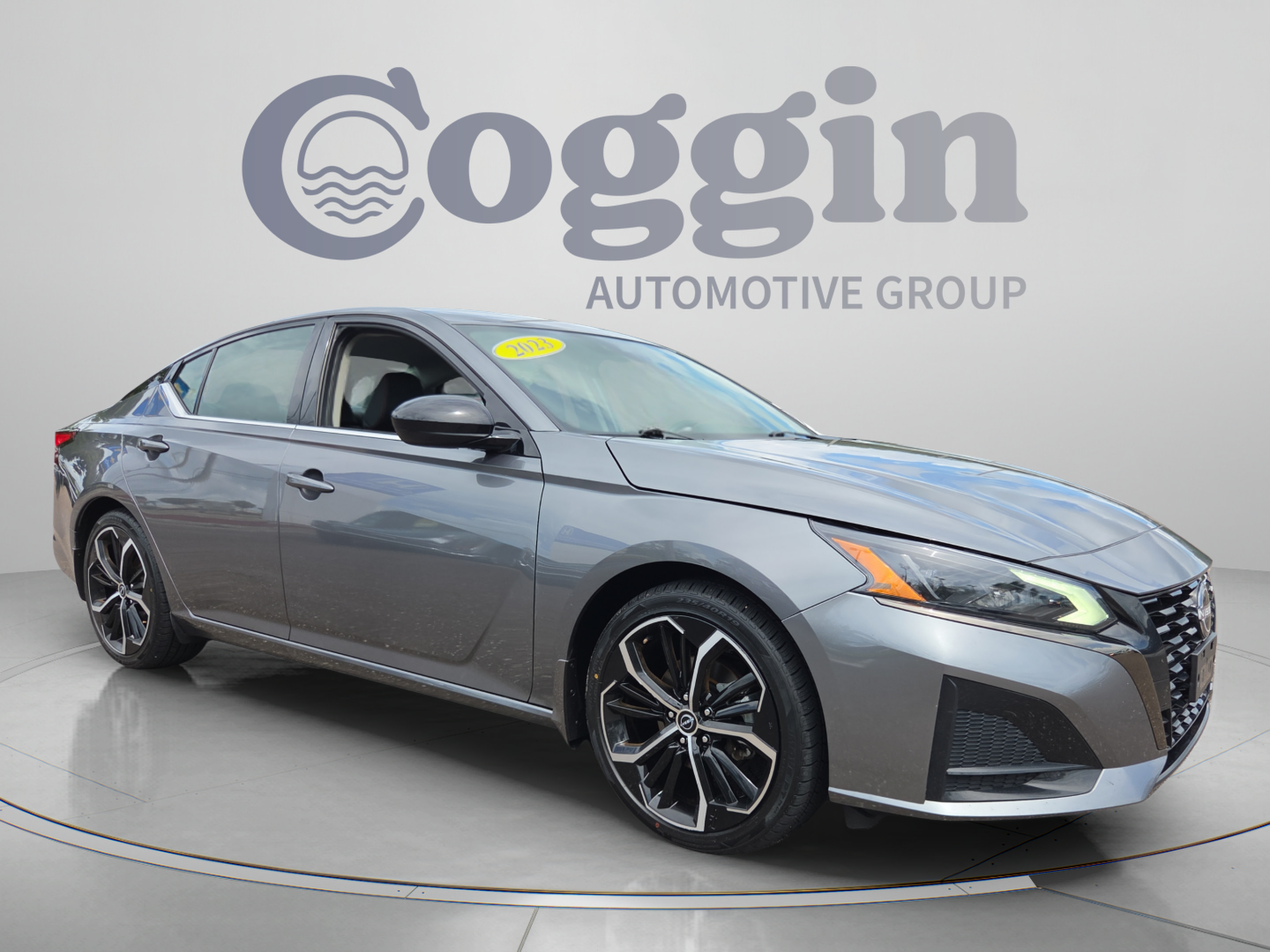 Used 2023 Nissan Altima 2.5 SR FWD image 7