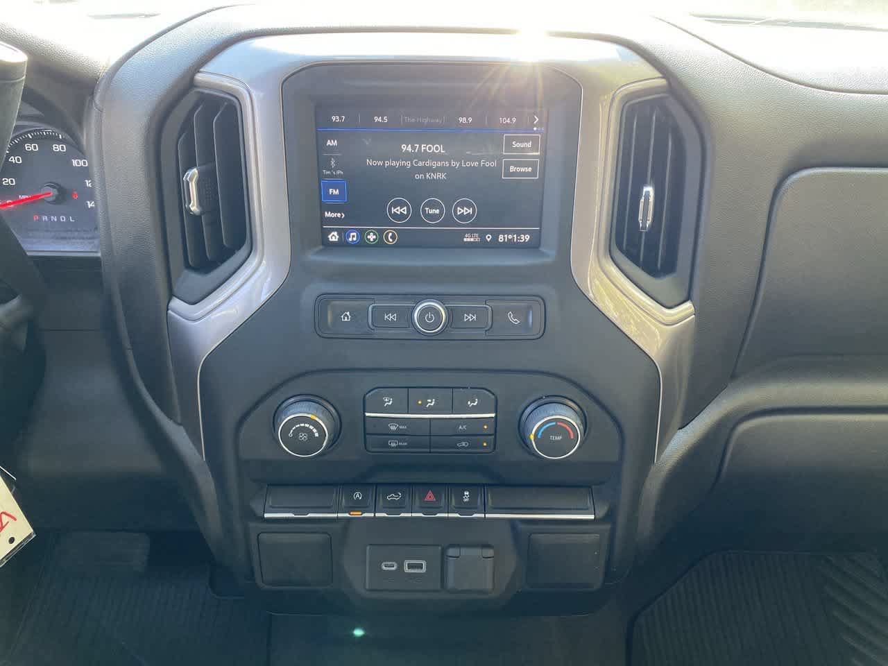 Used 2022 Chevrolet Silverado 1500 Custom AWD/4WD image 22