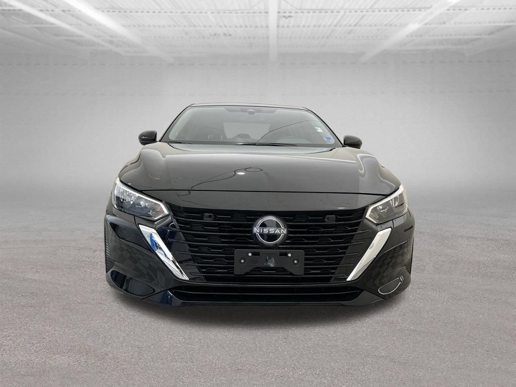 Used 2025 Nissan Sentra SV FWD image 9