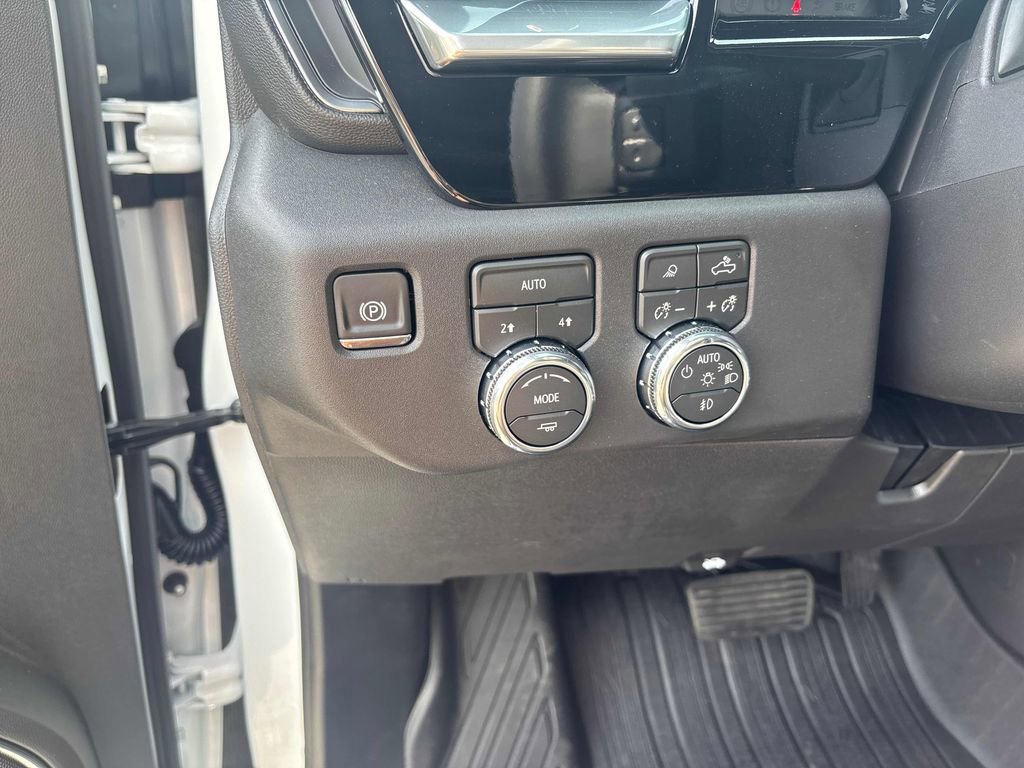 New 2026 GMC Sierra 1500 Elevation w/ Elevation Premium Package AWD/4WD image 14