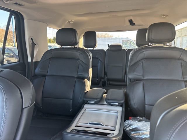 New 2026 Lincoln Navigator Reserve image 26