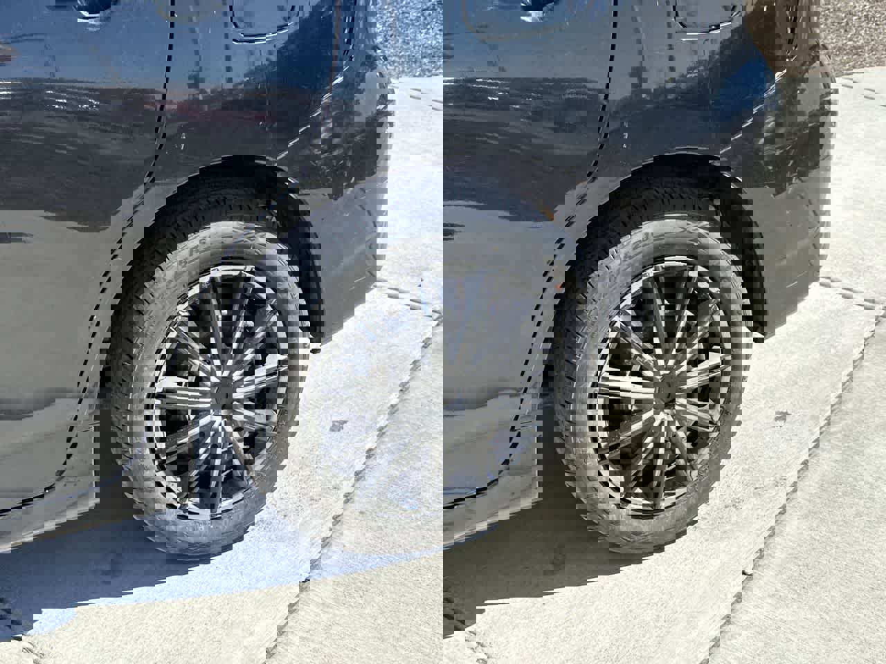 Used 2011 Toyota Matrix S image 8