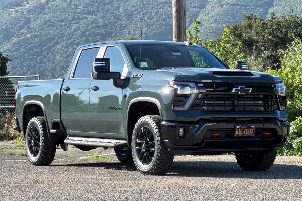 New 2026 Chevrolet Silverado 2500 LT w/ Trail Boss Package AWD/4WD image 2