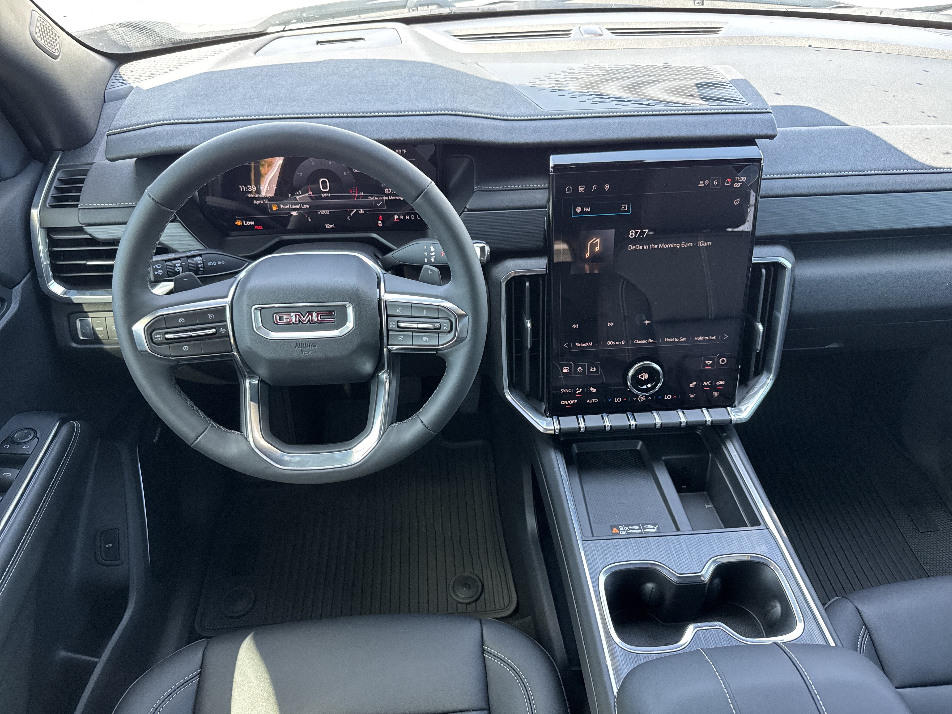 New 2026 GMC Acadia Elevation w/ Black Edition FWD image 18