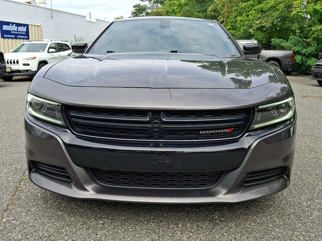 Used 2022 Dodge Charger SXT w/ Blacktop Package RWD image 8