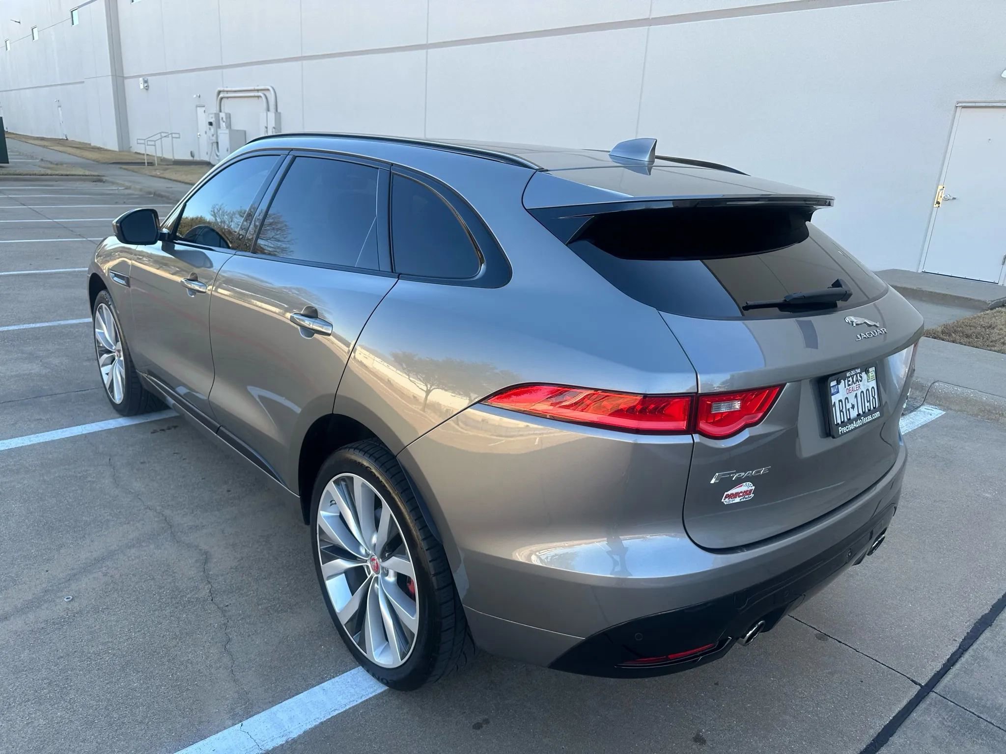 Used 2019 Jaguar F-PACE S AWD/4WD image 12