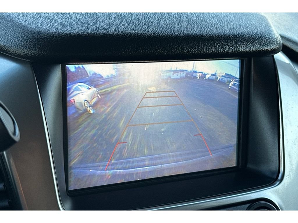 Used 2019 Chevrolet Suburban LT image 21