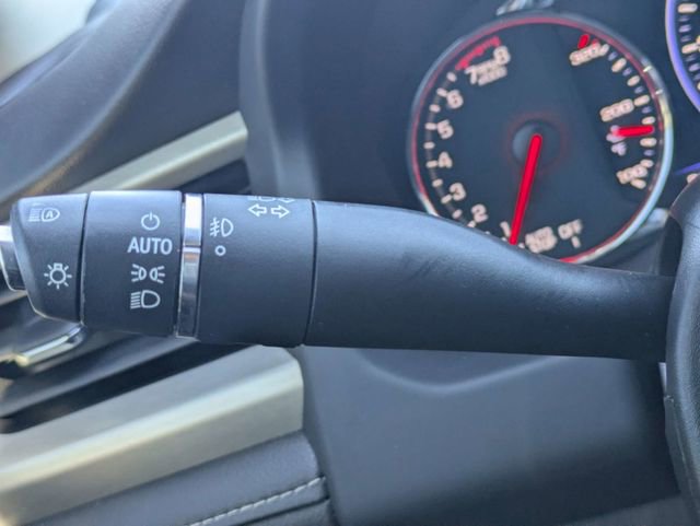 Used 2023 GMC Acadia Denali w/ Denali Ultimate Package image 25