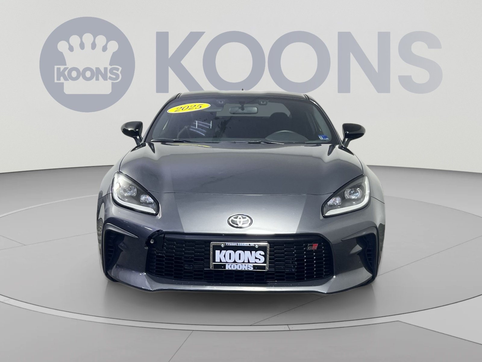 Used 2025 Toyota GR86 w/ ALL Weather Mat Package (TMS) RWD image 4