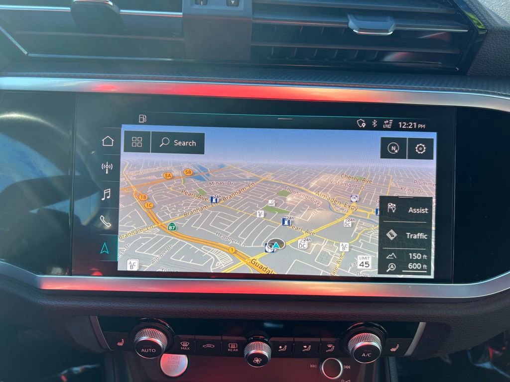 Used 2020 Audi Q3 2.0T Premium Plus w/ Premium Plus Package image 24