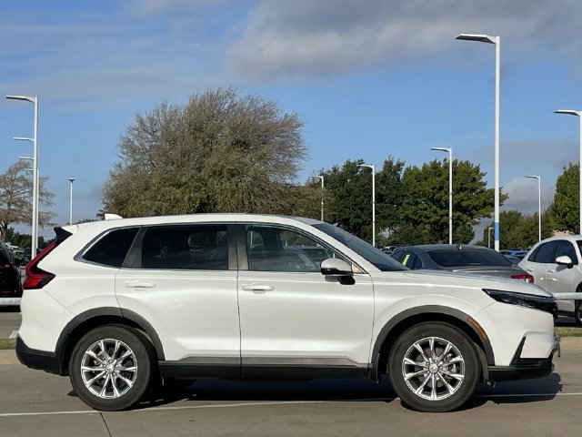 Used 2023 Honda CR-V EX image 3