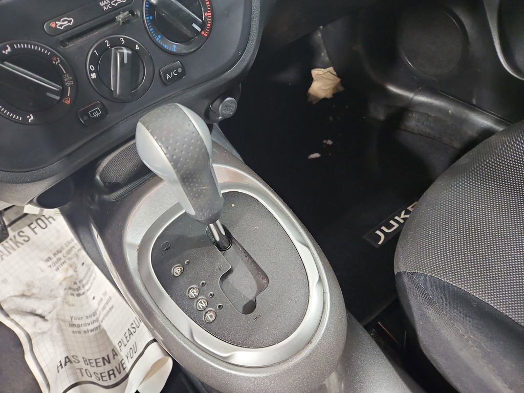 Used 2014 Nissan Juke S image 22