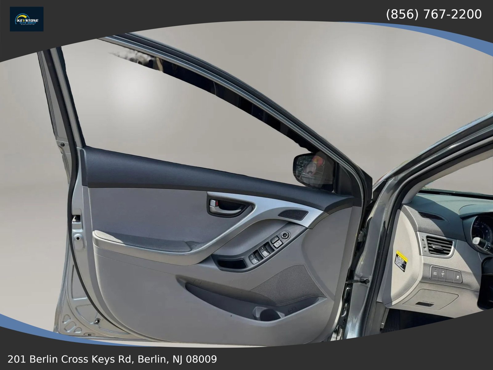 Used 2016 Hyundai Elantra SE FWD image 8