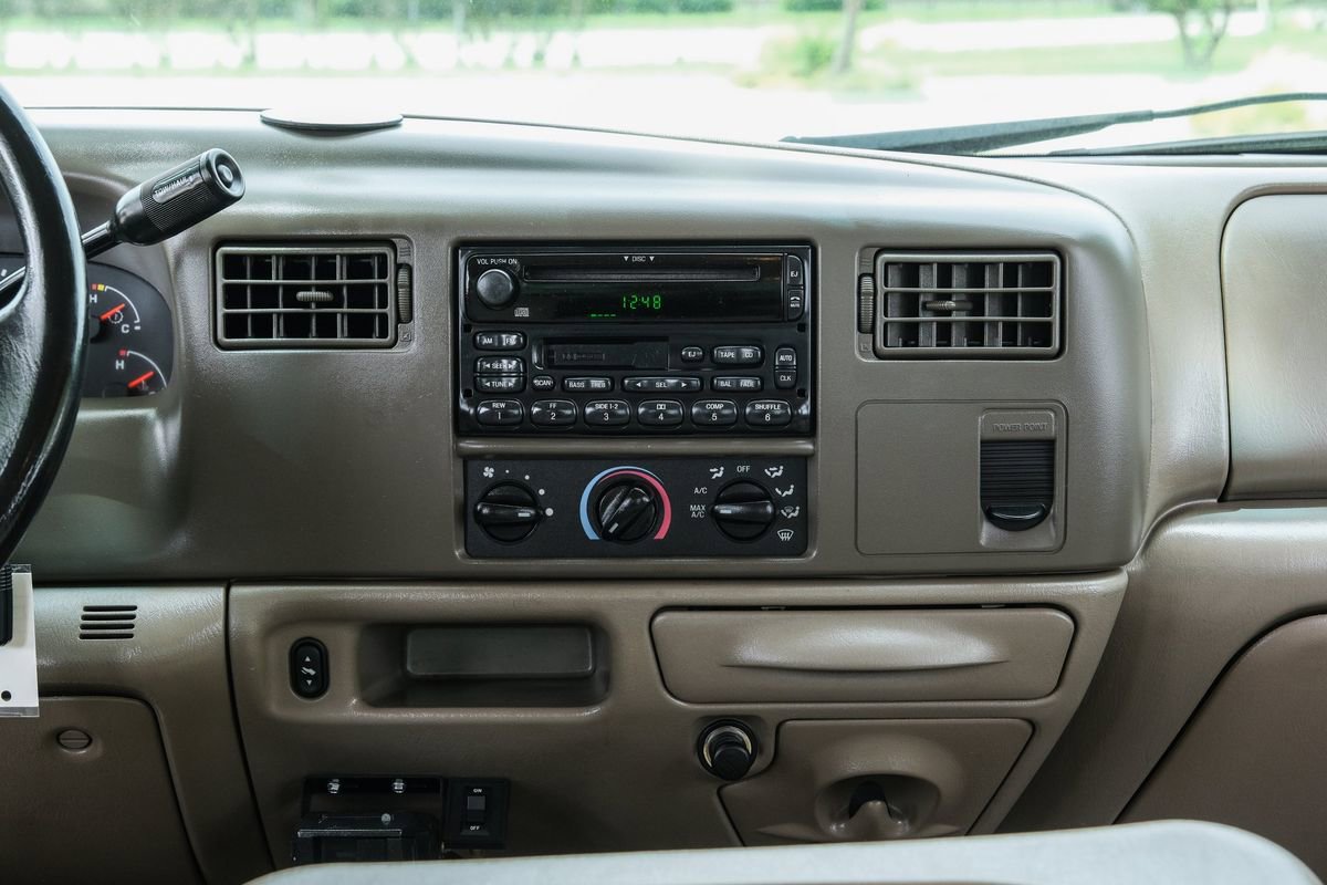 Used 2003 Ford F350 XLT RWD image 44