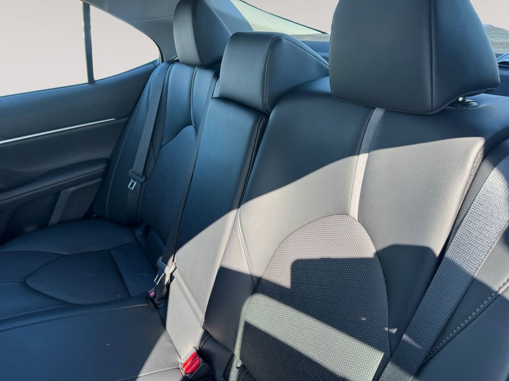 Used 2023 Toyota Camry XSE image 13