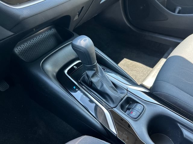 Used 2022 Toyota Corolla LE FWD image 16