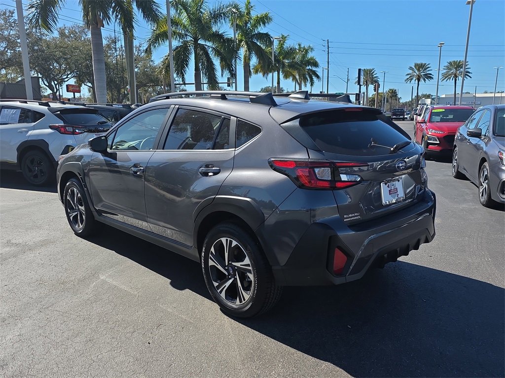 Certified 2025 Subaru Crosstrek 2.0i Premium image 4