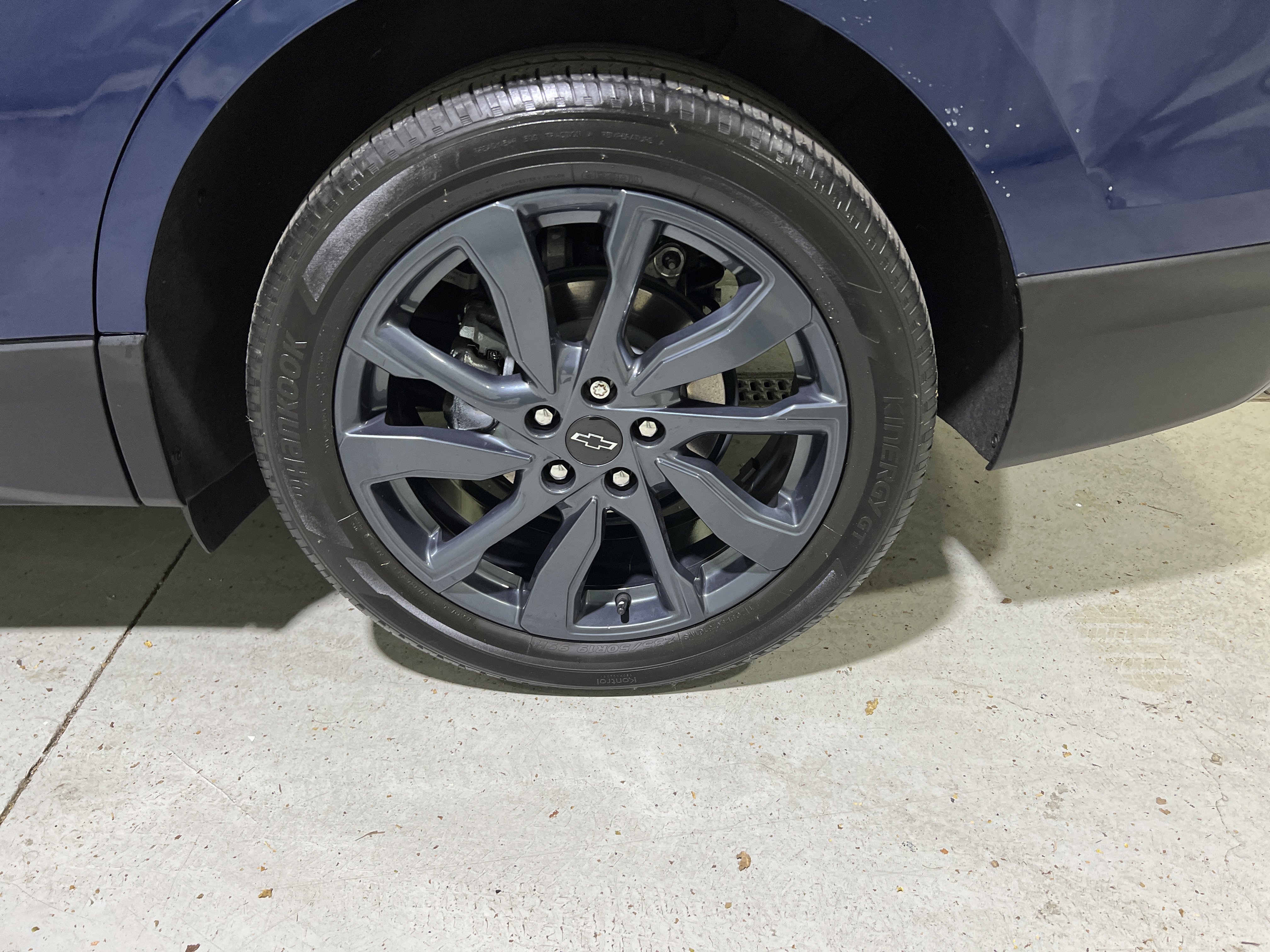 Certified 2022 Chevrolet Equinox RS w/ RS Leather Package image 13