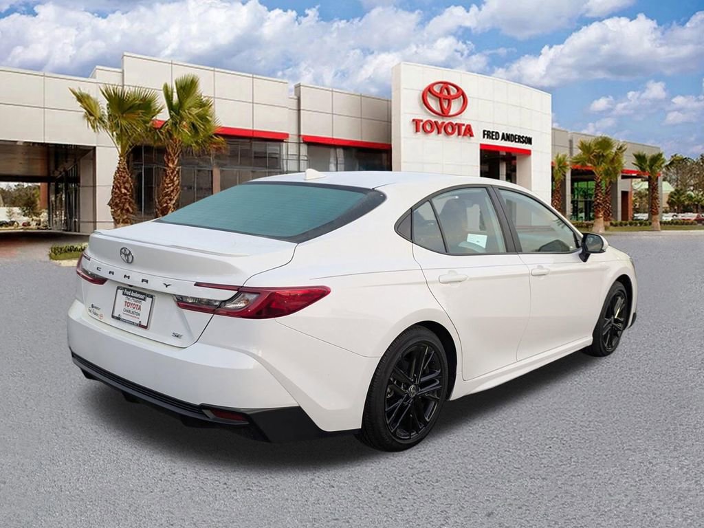 Certified 2025 Toyota Camry SE w/ Convenience Package image 5