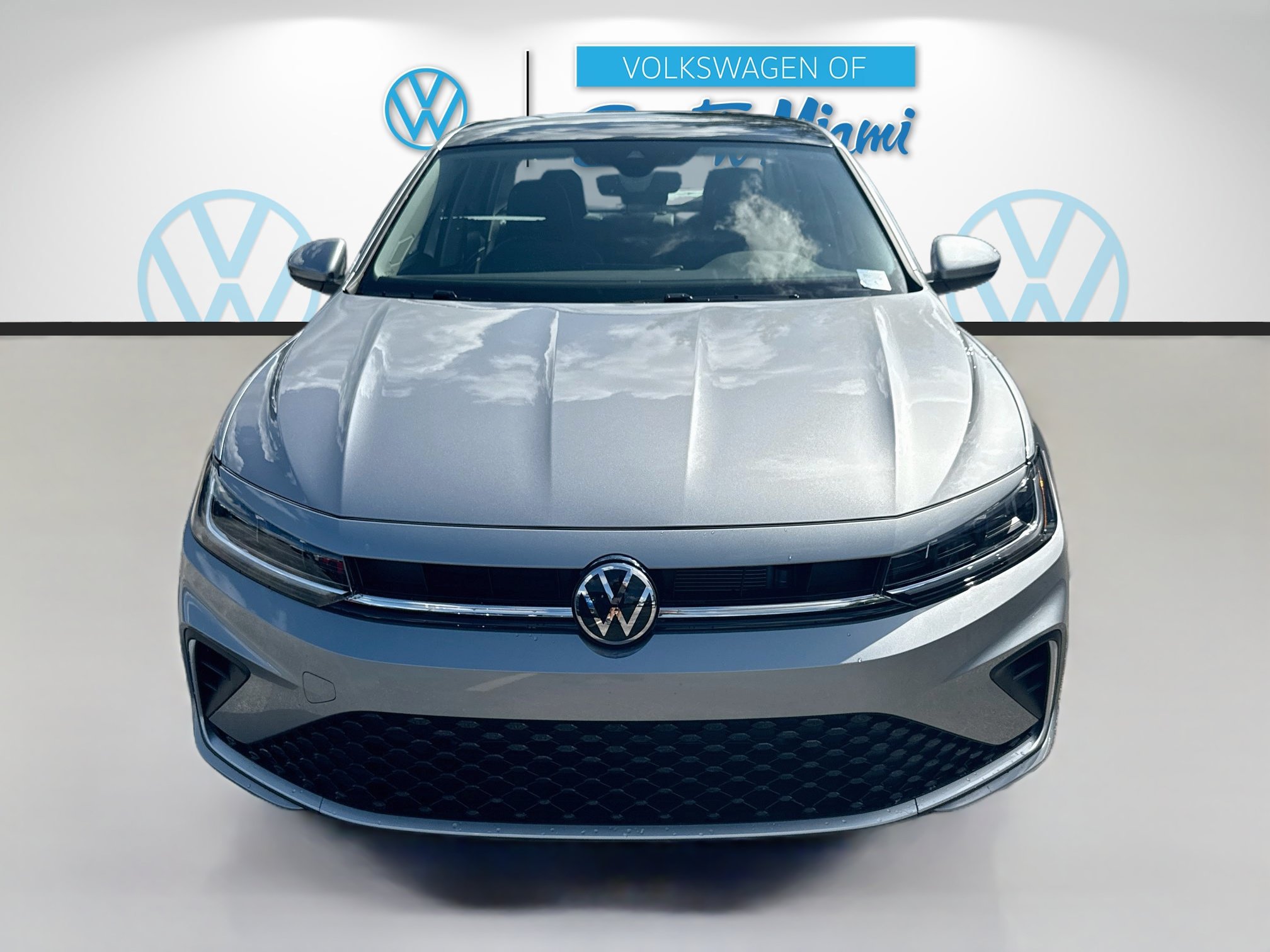 New 2027 Volkswagen Jetta SE FWD image 2
